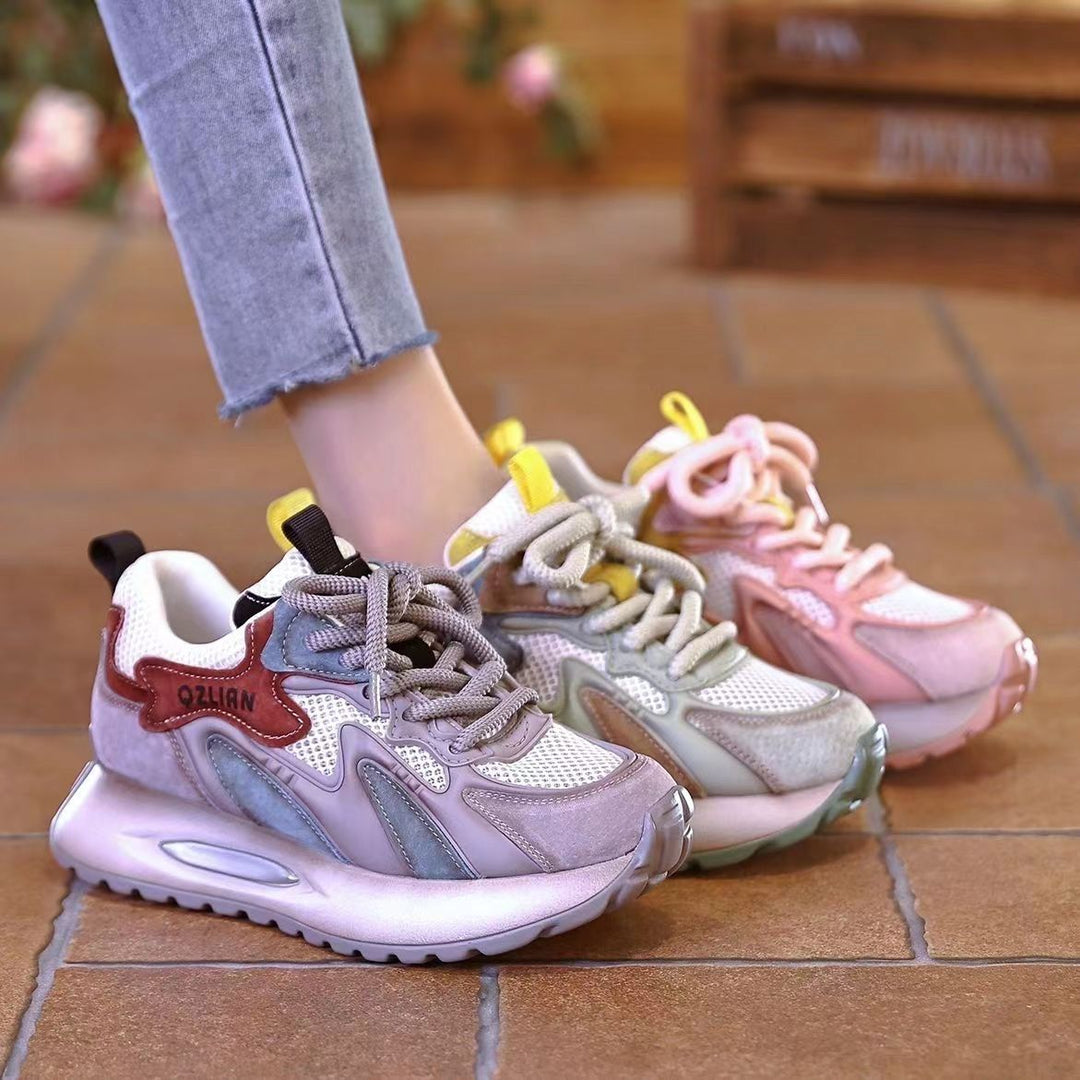 Damen Sportliche Sneaker mit atmungsaktiver Oberfläche und dämpfendem Sohlenprofil EB