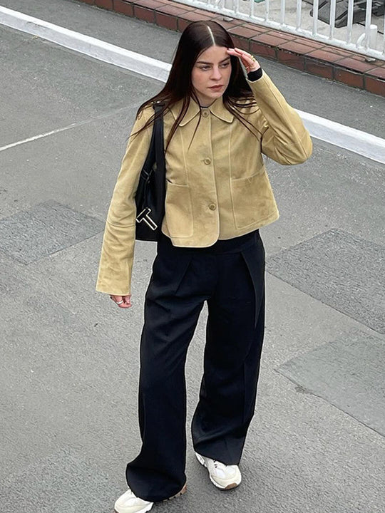 Damen Kunstlederjacke im zeitlosen Design mit eleganten Details EB