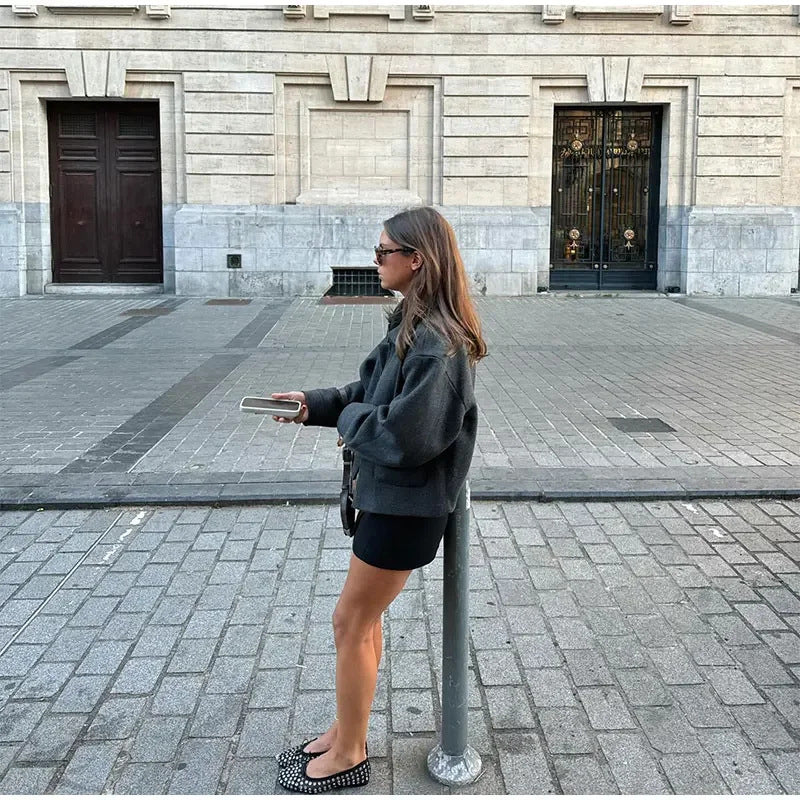 Damen Urbaner Oversize-Wolljacke mit praktischen Taschen EB