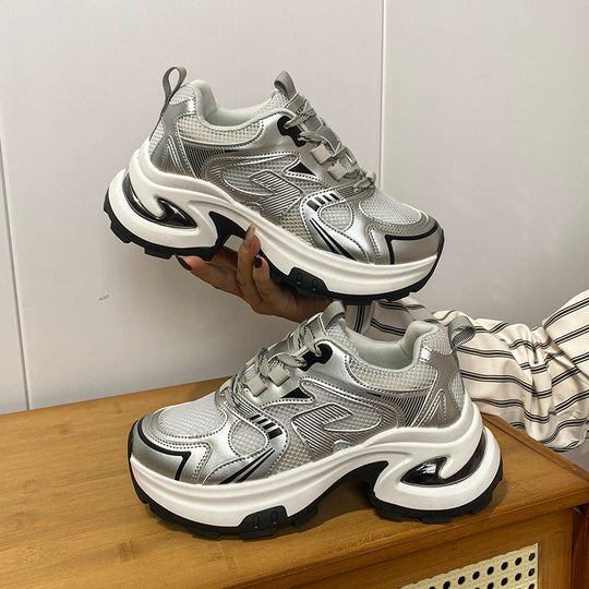 Damen Sportliche Sneakers mit atmungsaktiver Mesh-Oberfläche und stoßdämpfendem System EB