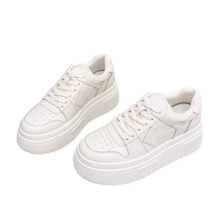 Damen Sneaker mit hohem Plateau und sportlichem Design EB