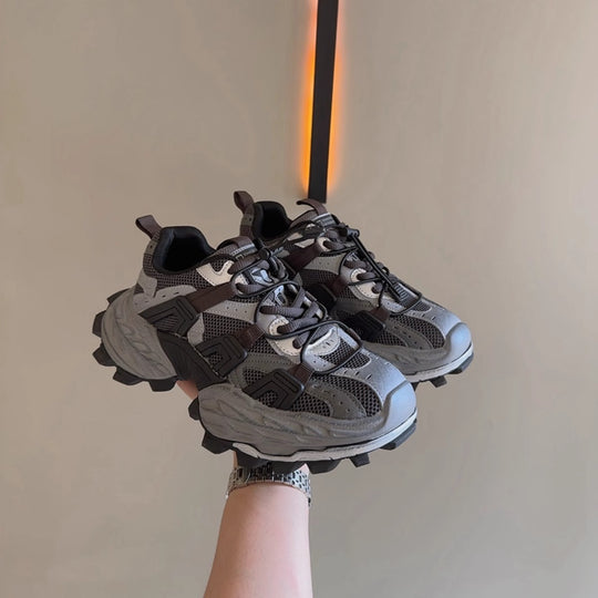 Damen Sportliche High-Performance Sneakers mit atmungsaktivem Mesh-Obermaterial und rutschfester Sohle EB