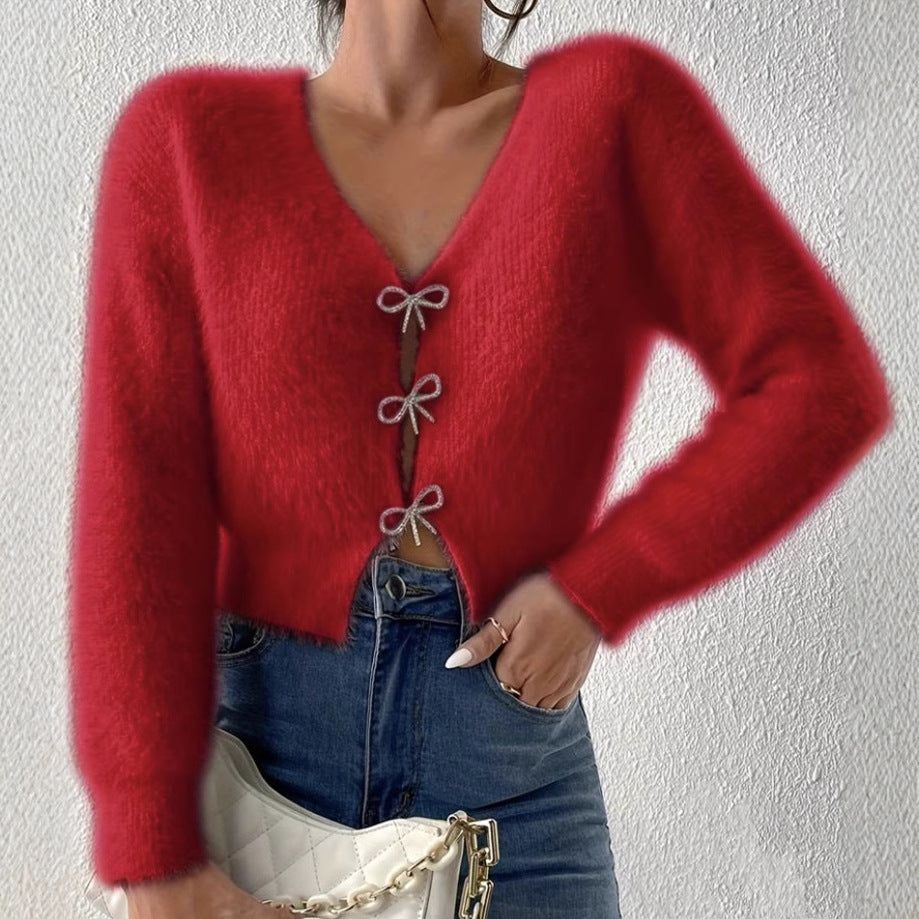 Damen Flauschiger Cropped-Cardigan mit V-Ausschnitt und Schleifen‑Verschlüssen EB