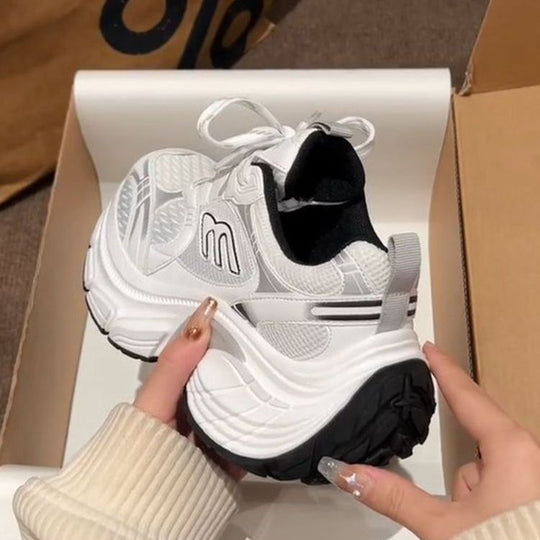 Damen Sportliche Sneakers mit atmungsaktivem Obermaterial und optimaler Dämpfung EB