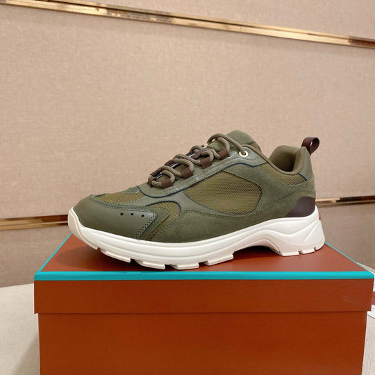 Damen sportive Freizeitsneakers mit atmungsaktiver Oberflächenstruktur und dämpfender Sohle EB