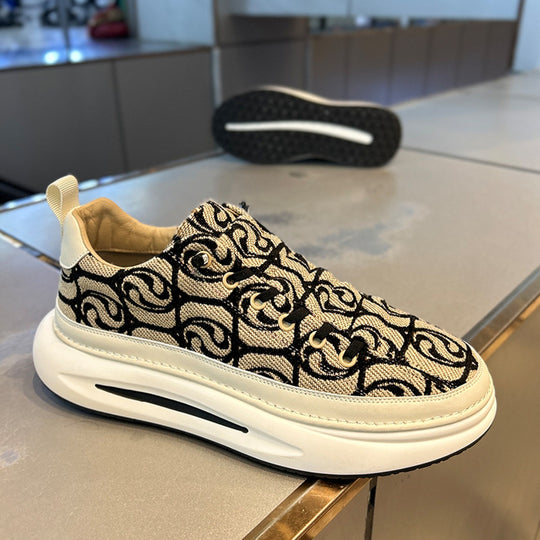 Damen Sneaker mit einzigartigem Textildesign EB