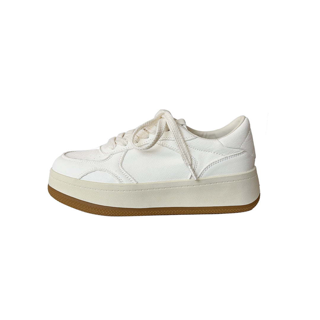 Damen Sneakers im minimalistischen Design mit atmungsaktiver Oberflächenstruktur und dämpfender Sohle EB