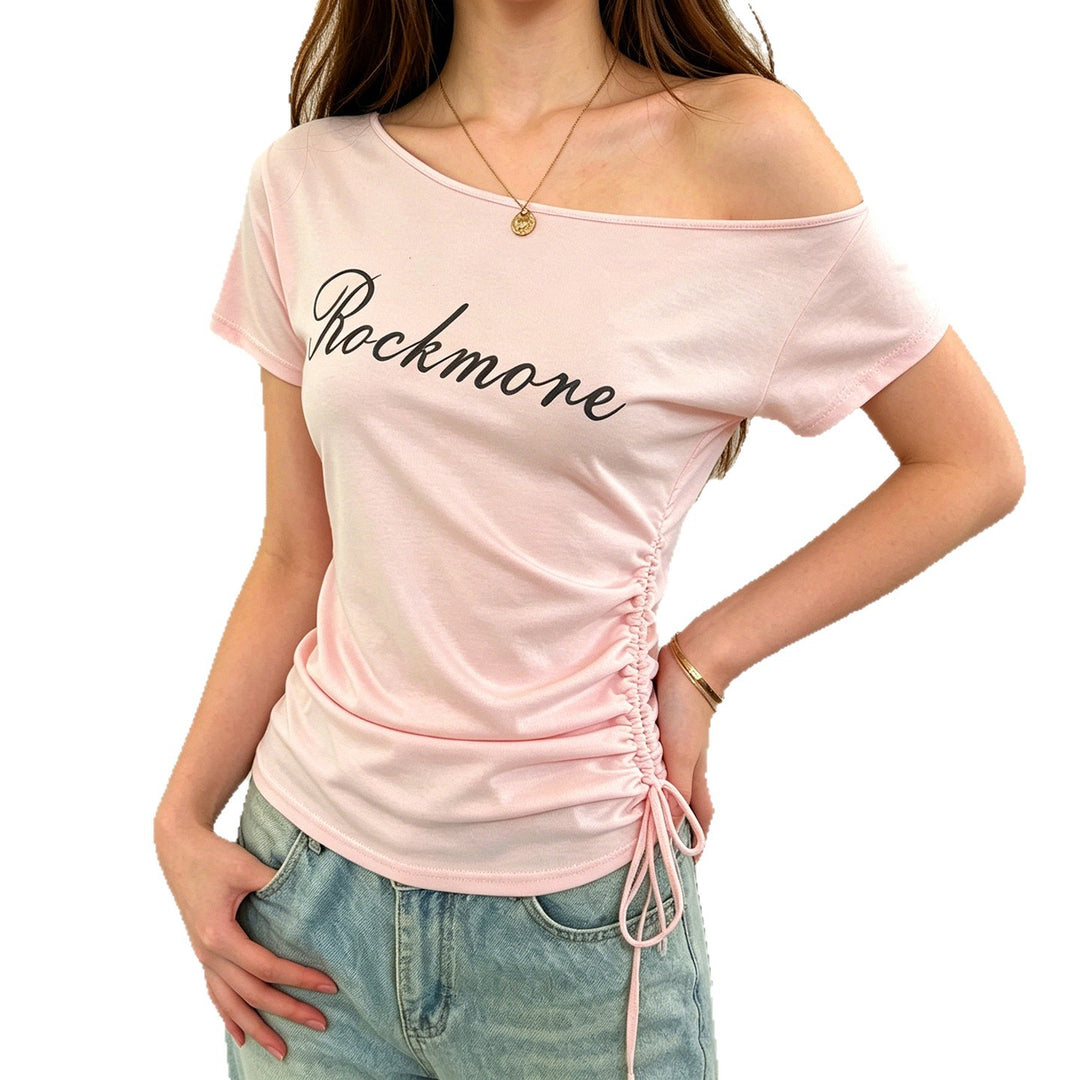 Damen Off-Shoulder T-Shirt mit Raffungen und modischem Schriftzug EB
