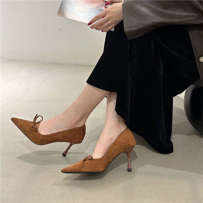 Damen spitze Pumps mit elegantem Schleifendetail EB