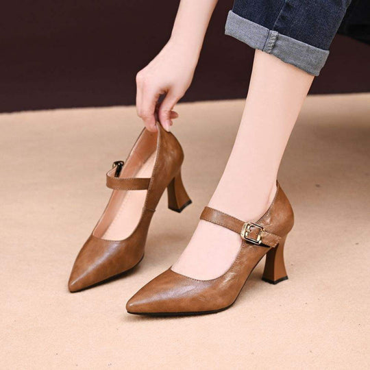 Damen Elegante Mary Jane Pumps mit dezentem Schnallen-Detail EB