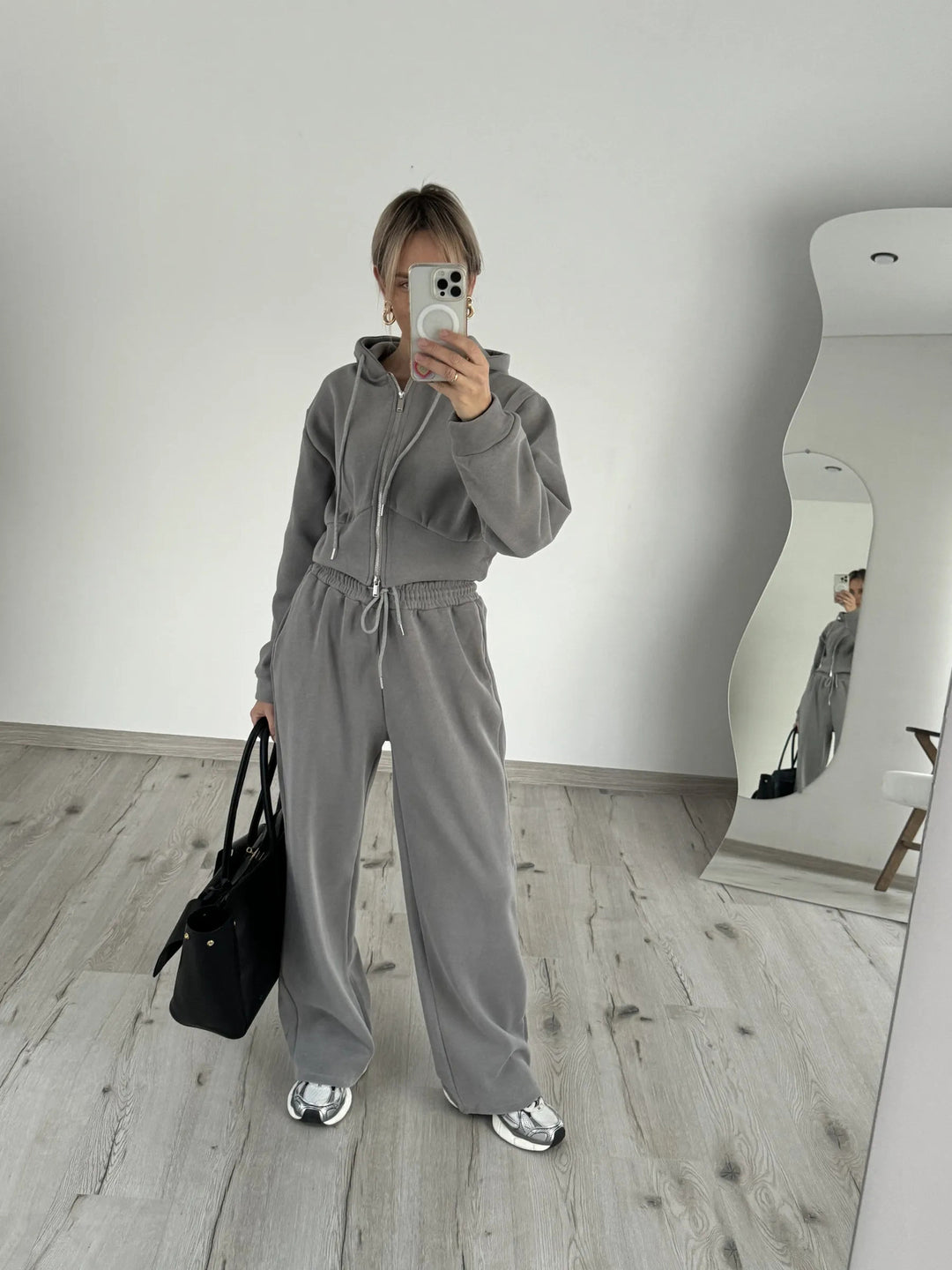 Damen Kurzgeschnittenes Zip-Hoodie mit Kordelzug‑Taille und weiter Palazzo‑Jogginghose EB