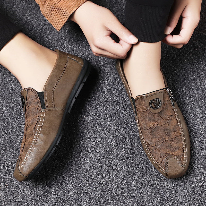Herren elegante Lederoptik Slipper mit Zierreißverschluss, handgenähter Mokassinnaht und flexibler Komfortsohle EB