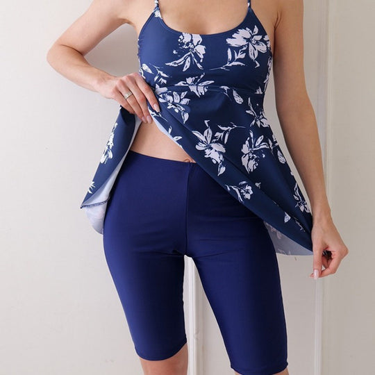 Damen Tankini mit elegantem Schnitt und figurbetonender Passform EB