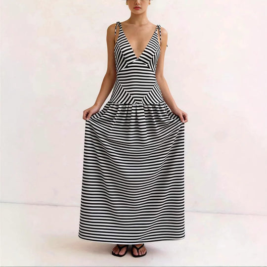 Damen Maxikleid mit tiefem V-Ausschnitt und modernem Streifenmuster EB