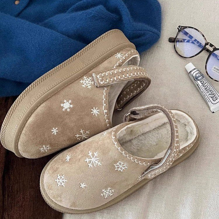 Damen Hausschuhe mit komfortablem Veloursleder und verstellbarem Riemen EB