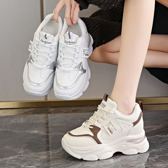 Damen Sportliche Chunky Sneakers mit modischen Akzenten EB