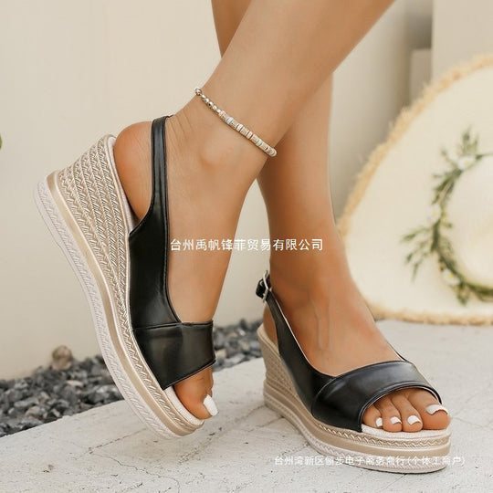 Damen Wedge-Pantoletten aus hochwertigem Kunstleder mit elastischen Riemen und trendiger Sohle EB