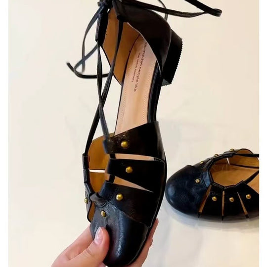 Damen Ballerina-Schuhe mit elegantem Riemendesign und modischen Nieten EB