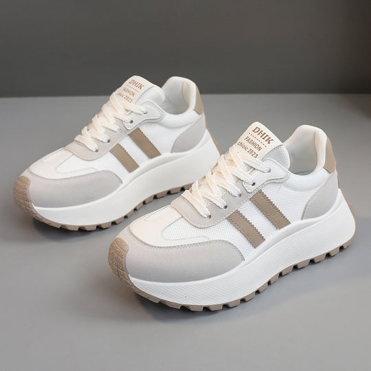 Damen modische Plateau-Sneaker mit atmungsaktiver Oberflächenstruktur und hoher Laufsohle EB