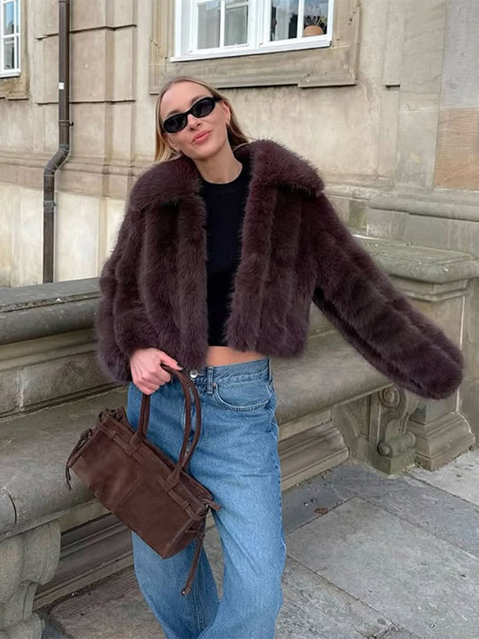 Damen Kunstfelljacke im modischen Cropped-Stil EB