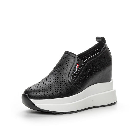 Damen Komfortable Slip-On Sneakers mit luftiger Oberflächenstruktur und rutschfester Sohle EB