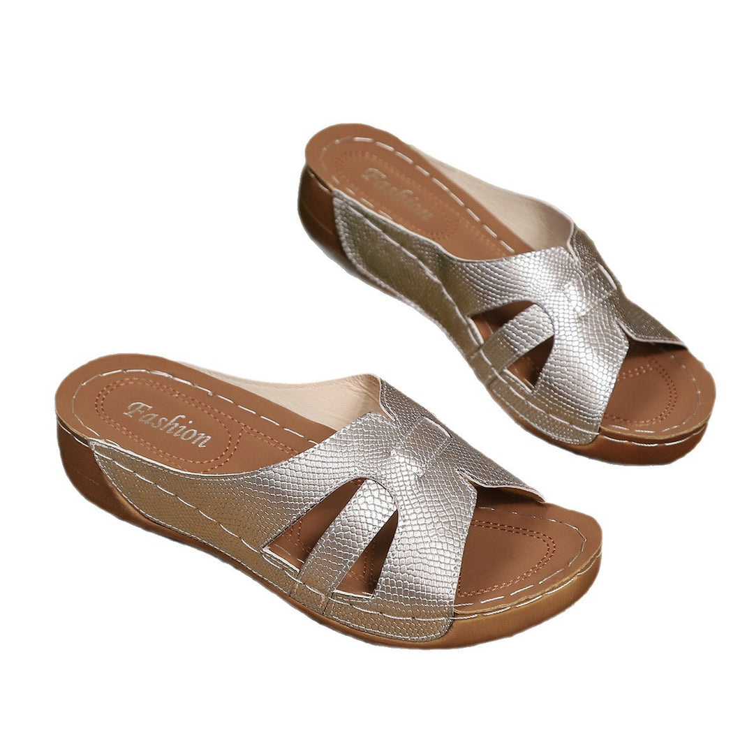 Damen Komfortable zehentrenner Sandalen mit schimmerndem Riemendesign und ergonomischem Fußbett EB