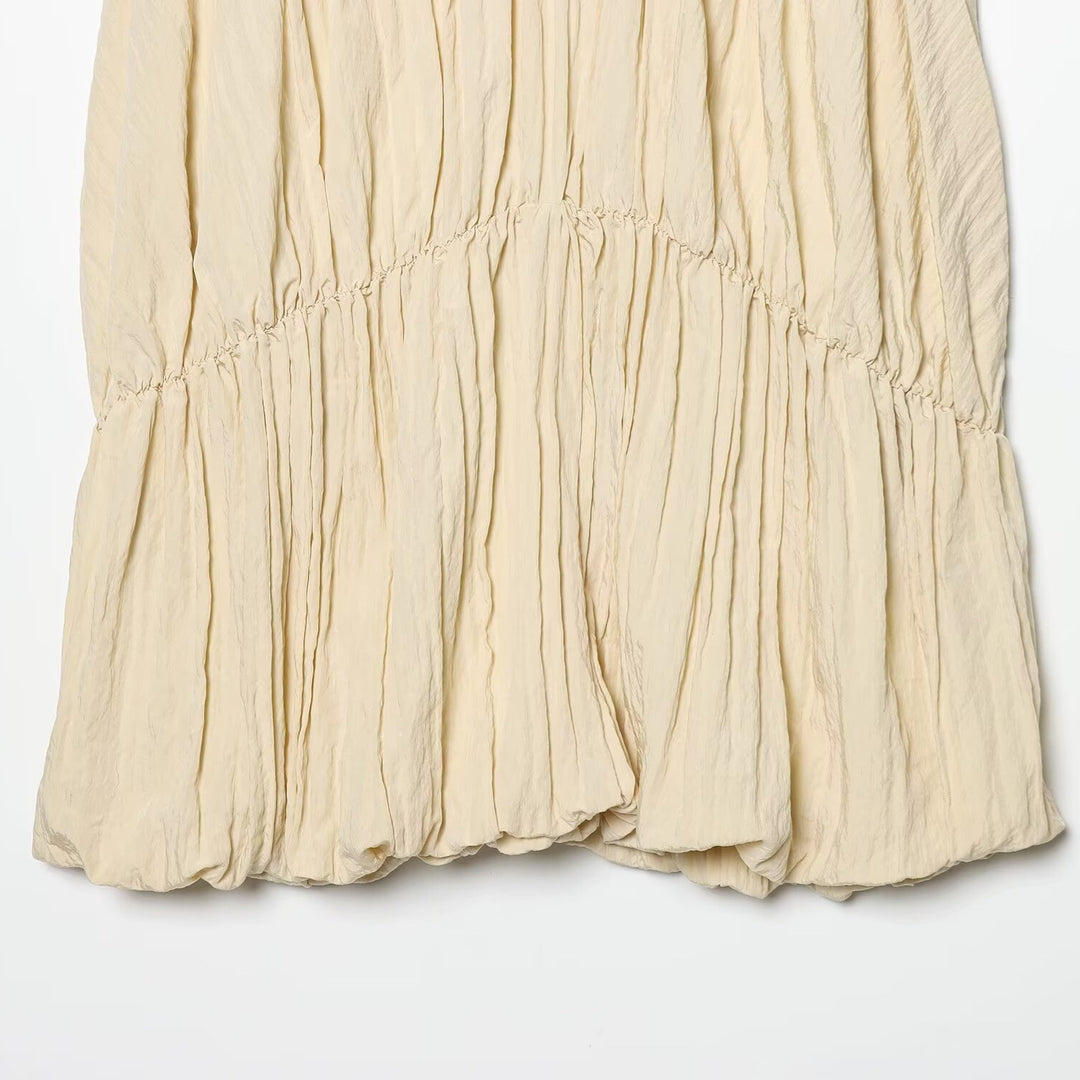 Damen luftiges Maxikleid mit plissierten Details und schmeichelndem Schnitt EB
