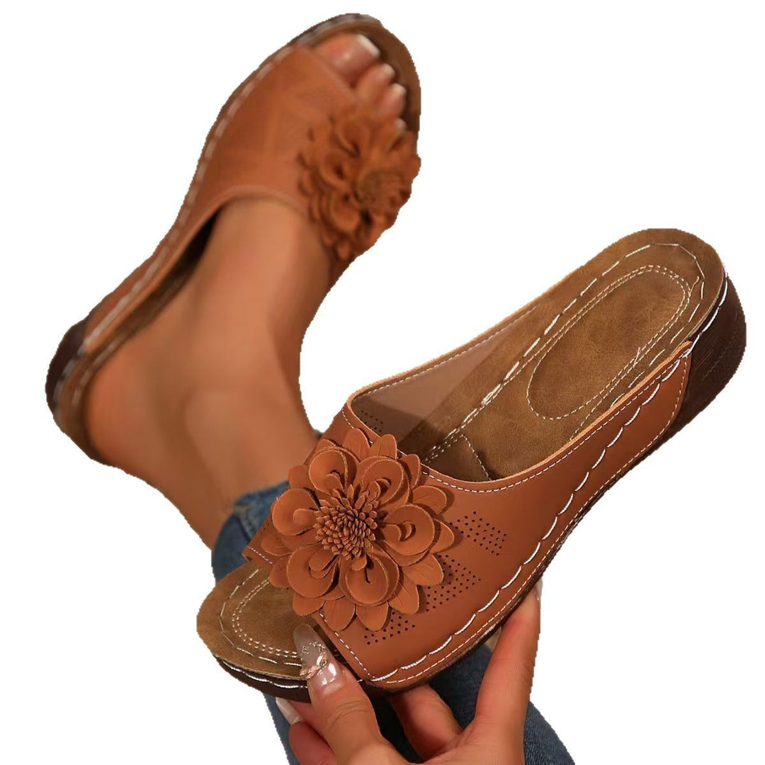 Damen Sandalen mit dekorativer Blüten-Applikation und atmungsaktiver Obermaterialstruktur EB