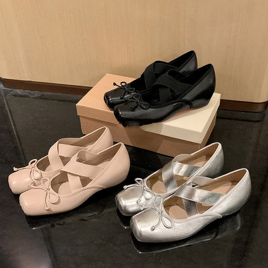 Damen elegante Ballerinas mit kreuzenden Riemen und dekorativem Schleifen-Akzent EB