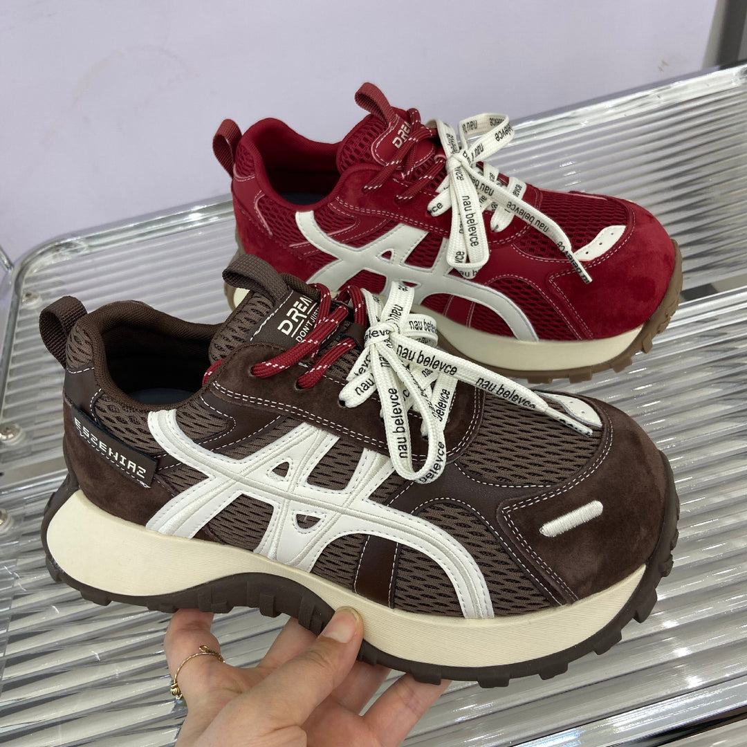 Damen Sportliche Plateau-Sneaker mit atmungsaktiver Mesh-Oberfläche und dämpfender Sohle EB