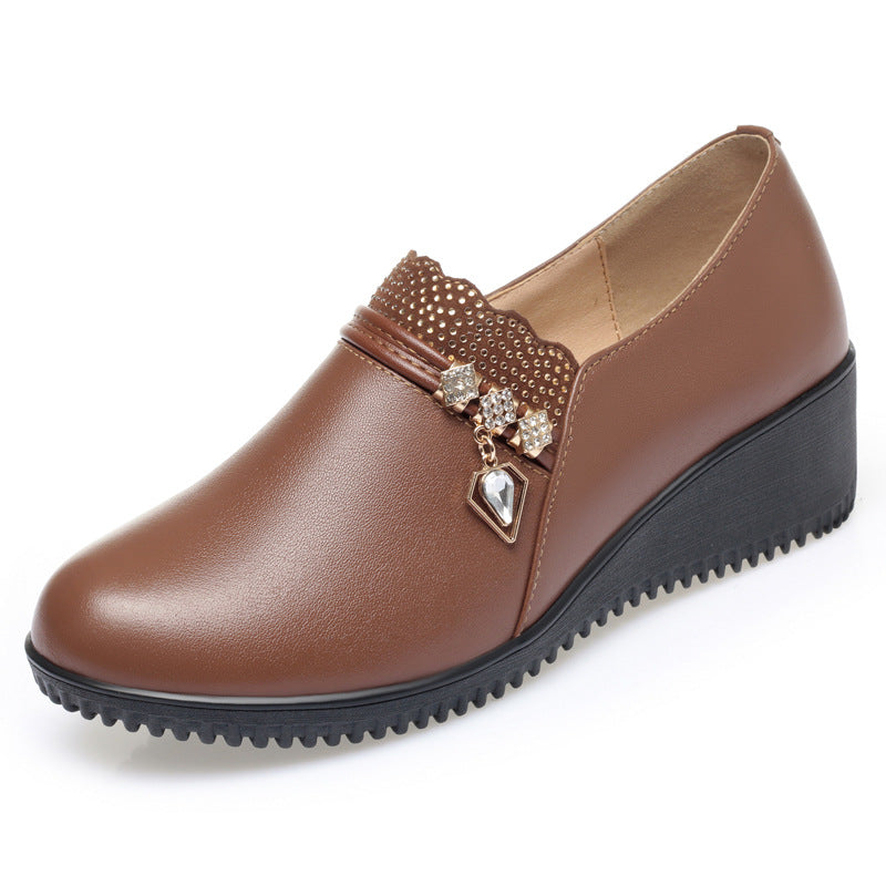 Damen Elegante und bequeme Wedge-Slipper mit modischem Schmuckdetail EB