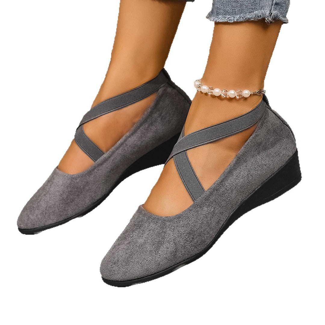 Damen  minimalistische Samt-Ballerina mit dekorativer Fußkette und ergonomischem Komfortfußbett EB