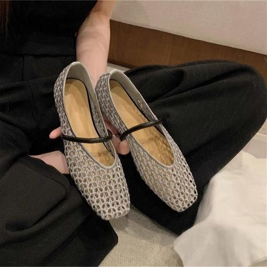 Damen Ballerina mit elegantem Riemchen EB