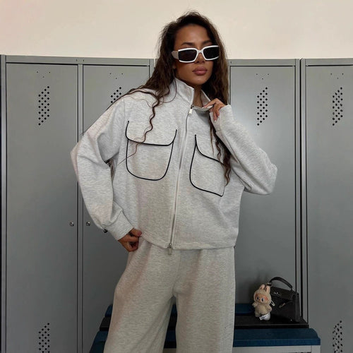 Damen sportliches Fleece-Set mit modischen Kontrasten und praktischen Taschen EB
