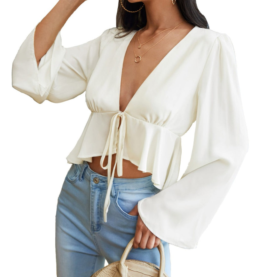 Damen gerafftes Wickel-Cropped-Top mit tiefem V-Ausschnitt, Kordelbindung und weiten Glockenärmeln Eichborn Berlin