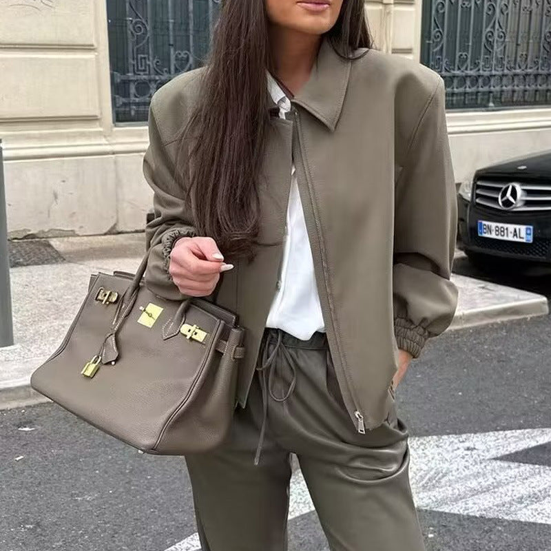 Damen sportliche Übergangsjacke mit elastischem Saum und praktischen Taschen EB