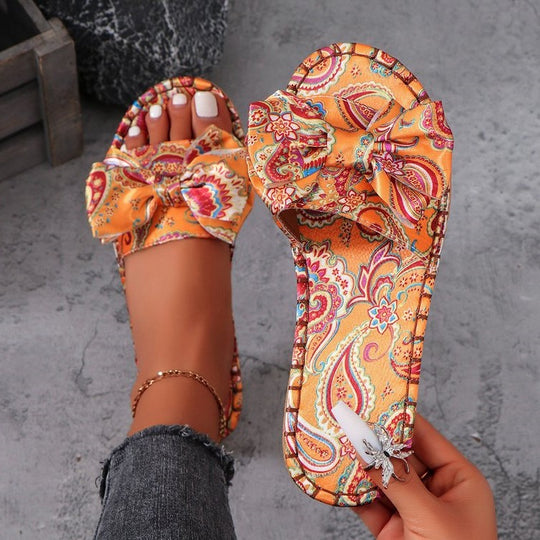 Damen komfortable und elegante Pantoletten mit floralem Muster EB