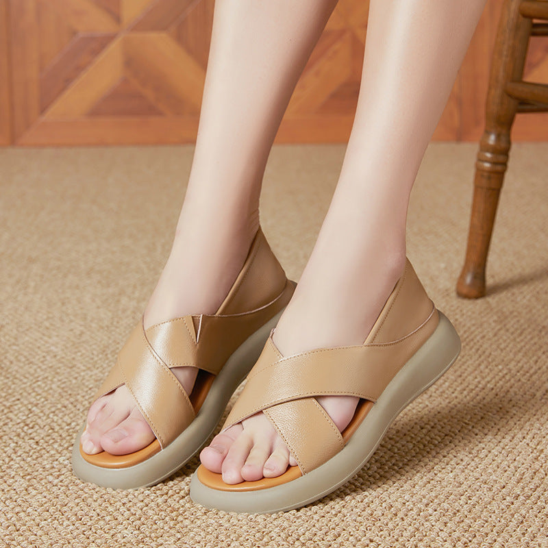 Damen komfortable Sandalen mit modernem Querriemen und rutschfester Sohle EB