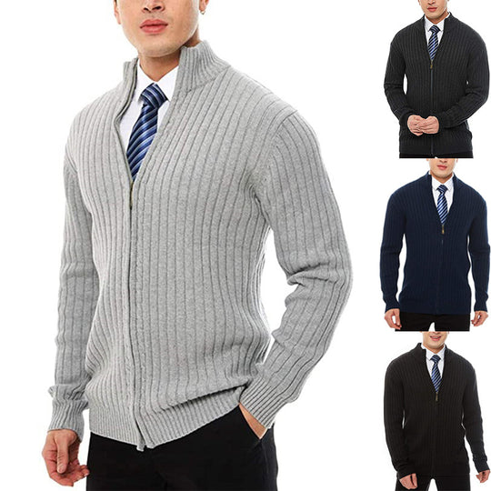 Herren Strickjacke mit modernen Zipper-Details und feinem Rippmuster EB