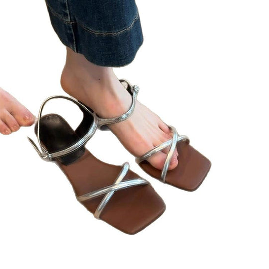 Damen elegante Strandsandalen mit verstellbaren Riemen und komfortablem Fußbett EB