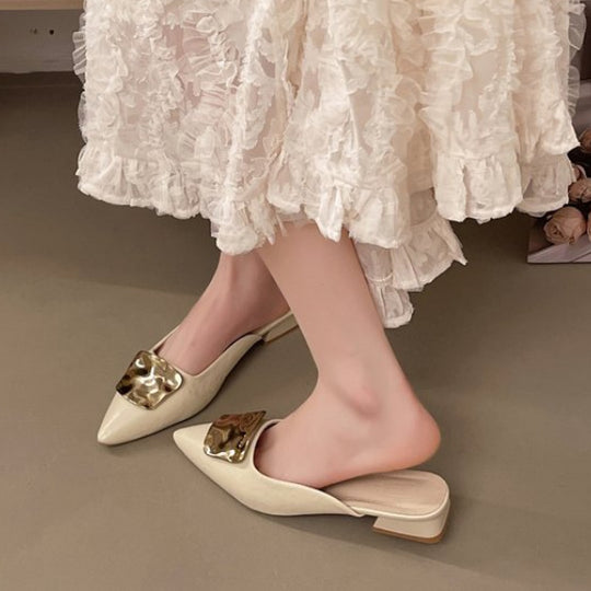 Damen schicke Mules mit femininem Metallakzent EB