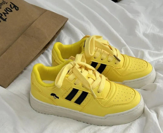 Damen Sneakers mit modischer Oberflächenstruktur und stoßdämpfender Sohle EB
