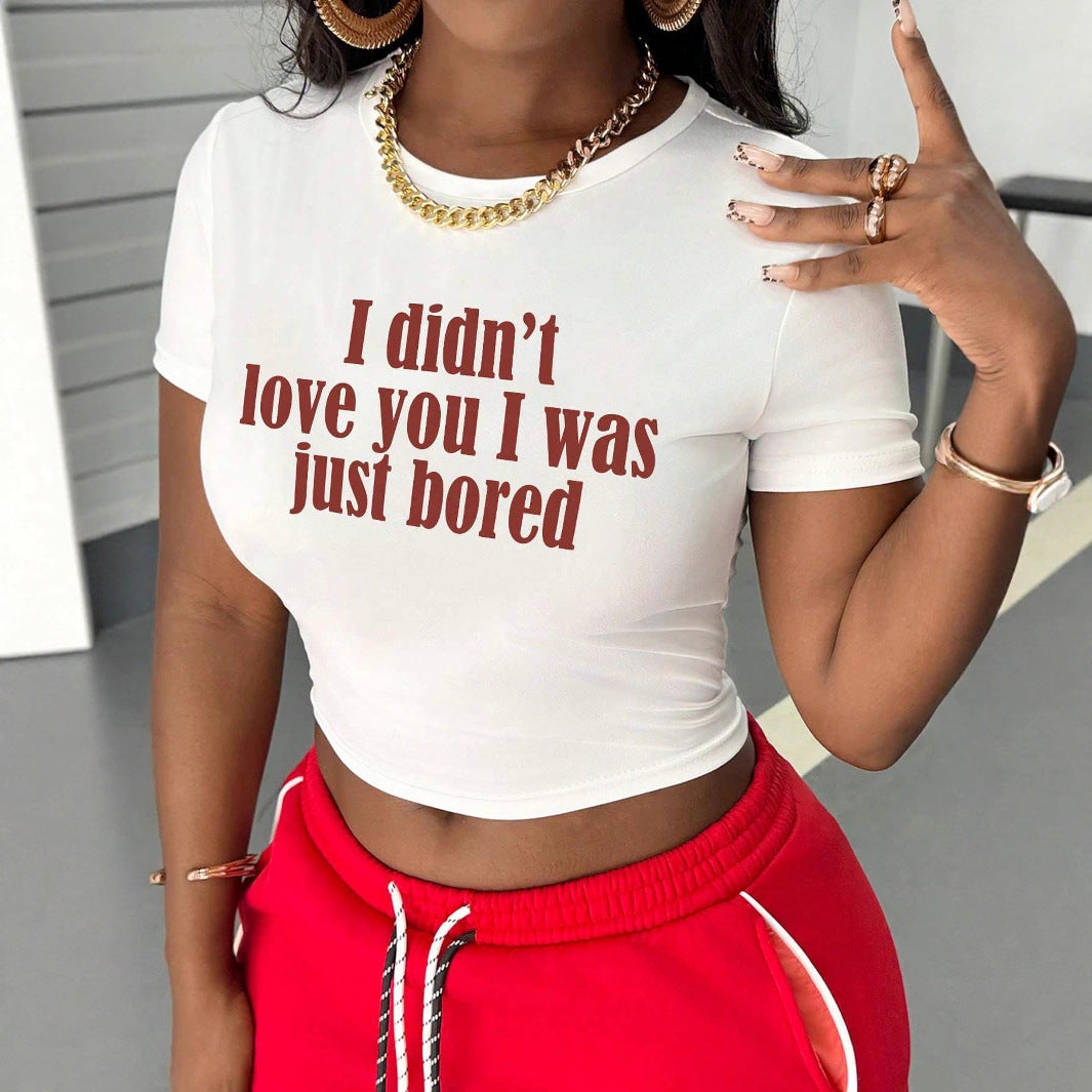 Damen Crop-Shirt mit kreativem Statement und figurbetontem Schnitt EB
