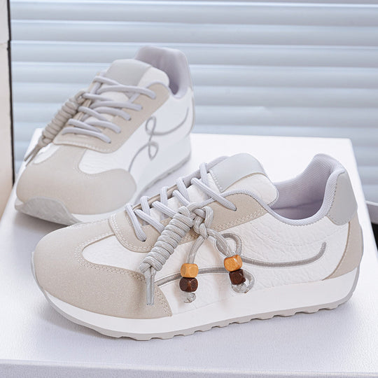 Damen Sneakers mit innovativem Schnürsystem und atmungsaktiver Konstruktion EB