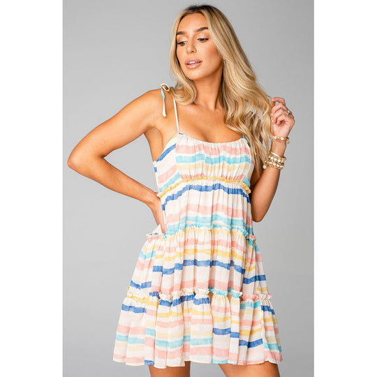 Damen Freizeitkleid mit verspielten Rüschendetails und verstellbaren Trägern EB