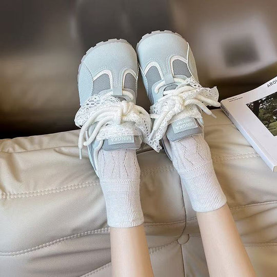 Damen Sneaker mit eleganten Spitzenakzenten und komfortabler Dämpfung EB