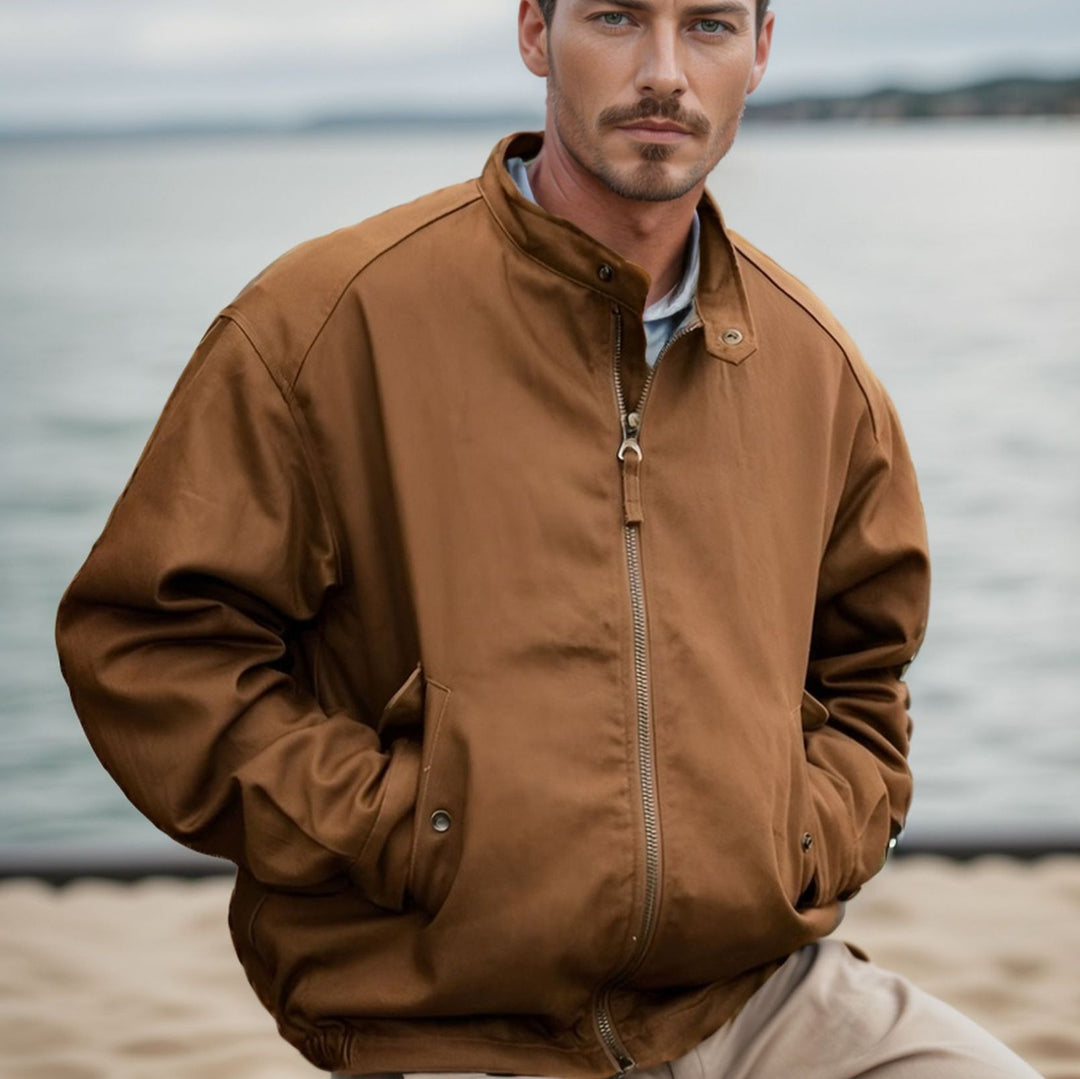 Herren funktionale Freizeitjacke im sportlichen Design mit gerundetem Kragen EB