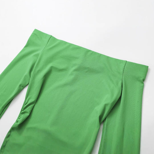 Damen Elegantes Maxikleid mit schulterfreiem Schnitt und raffinierten Rüschendetails EB
