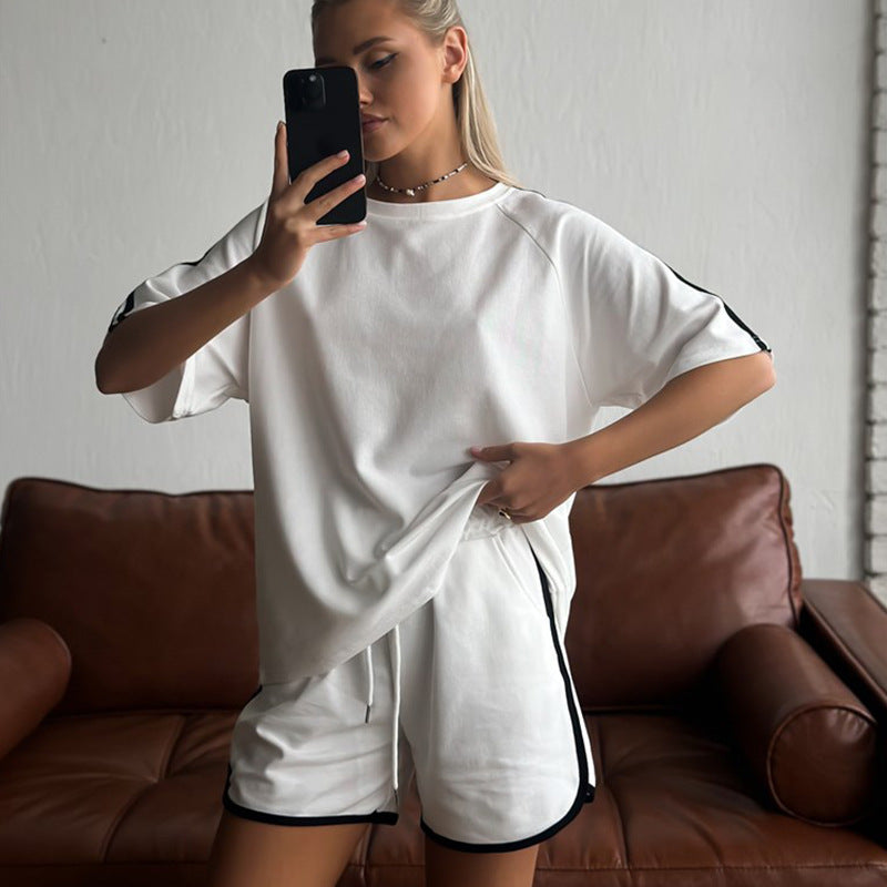 Damen lässiges Kurzarm-Set aus T-Shirt und Shorts mit Kontrastnähten EB