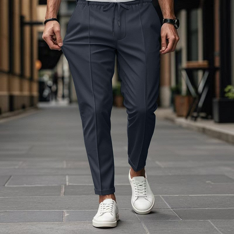 Herren modische Slim-Fit Jogginghose mit elastischem Bund und praktischen Seitentaschen EB
